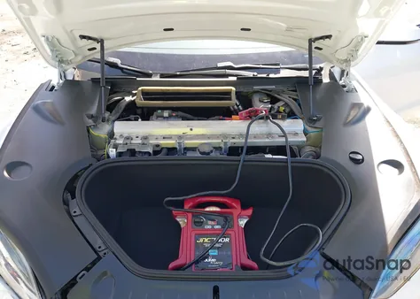 2022 Tesla Model S Dual Motor All-Wheel Drive z USA, uszkodzony, nr VIN 5YJSA1E51NF476315